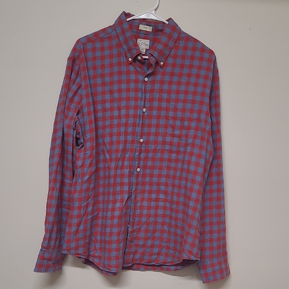 j.crew Men's Red and Blue Checkered Shirt - Picture 1 of 8